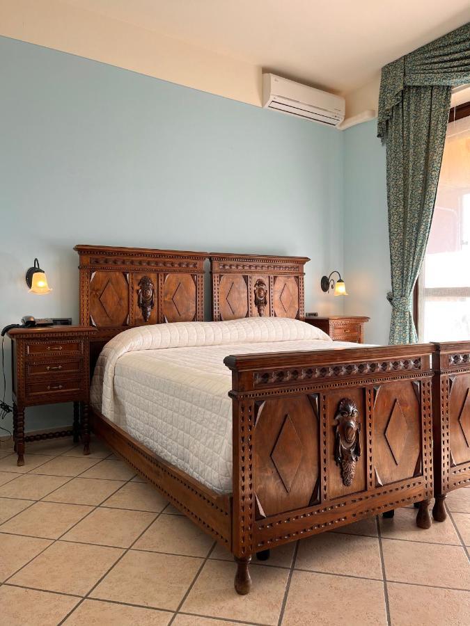 Belvedere Bike Hotel Montà 外观 照片