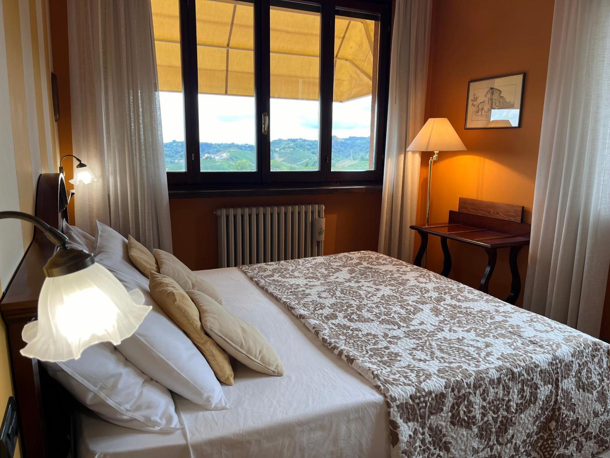 Belvedere Bike Hotel Montà 客房 照片