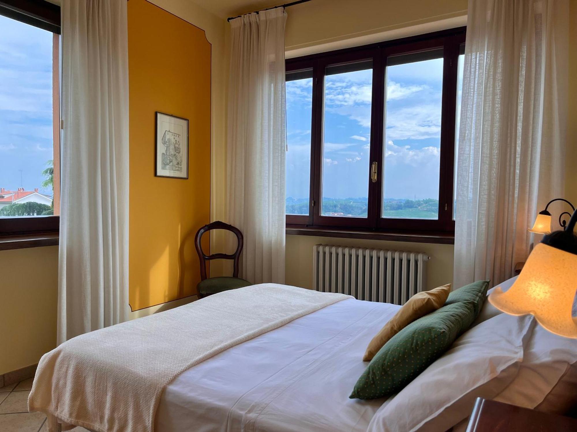 Belvedere Bike Hotel Montà 外观 照片