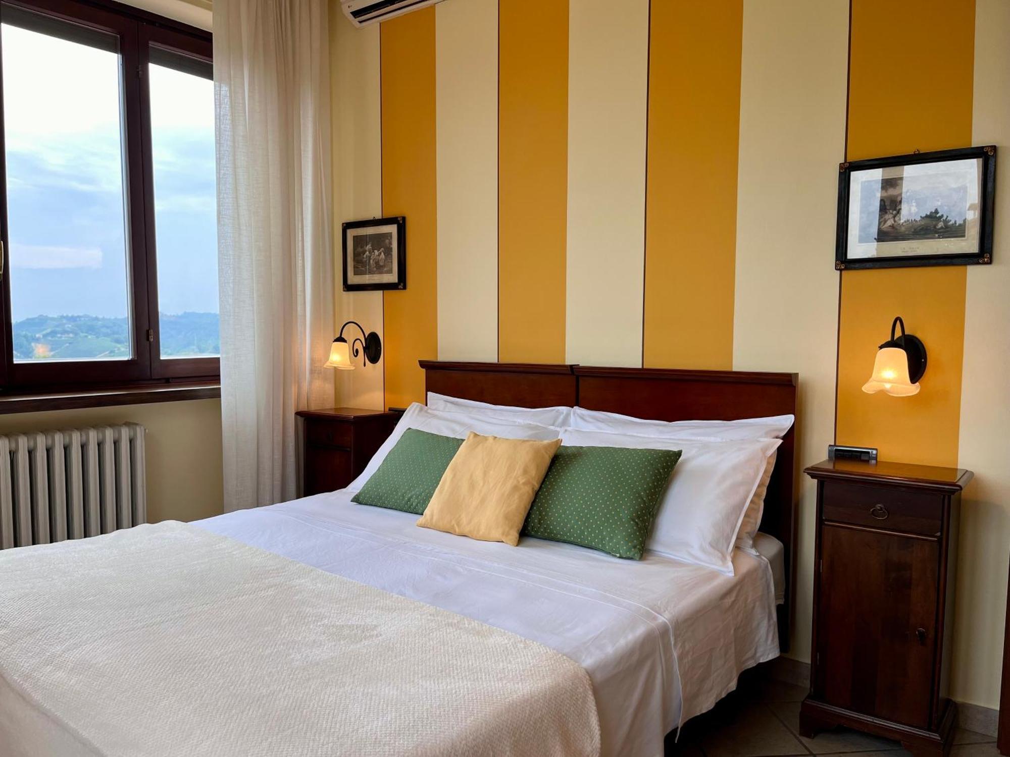 Belvedere Bike Hotel Montà 客房 照片
